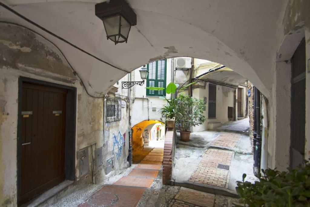 Mini Accommodation In Sanremo Liguria المظهر الخارجي الصورة