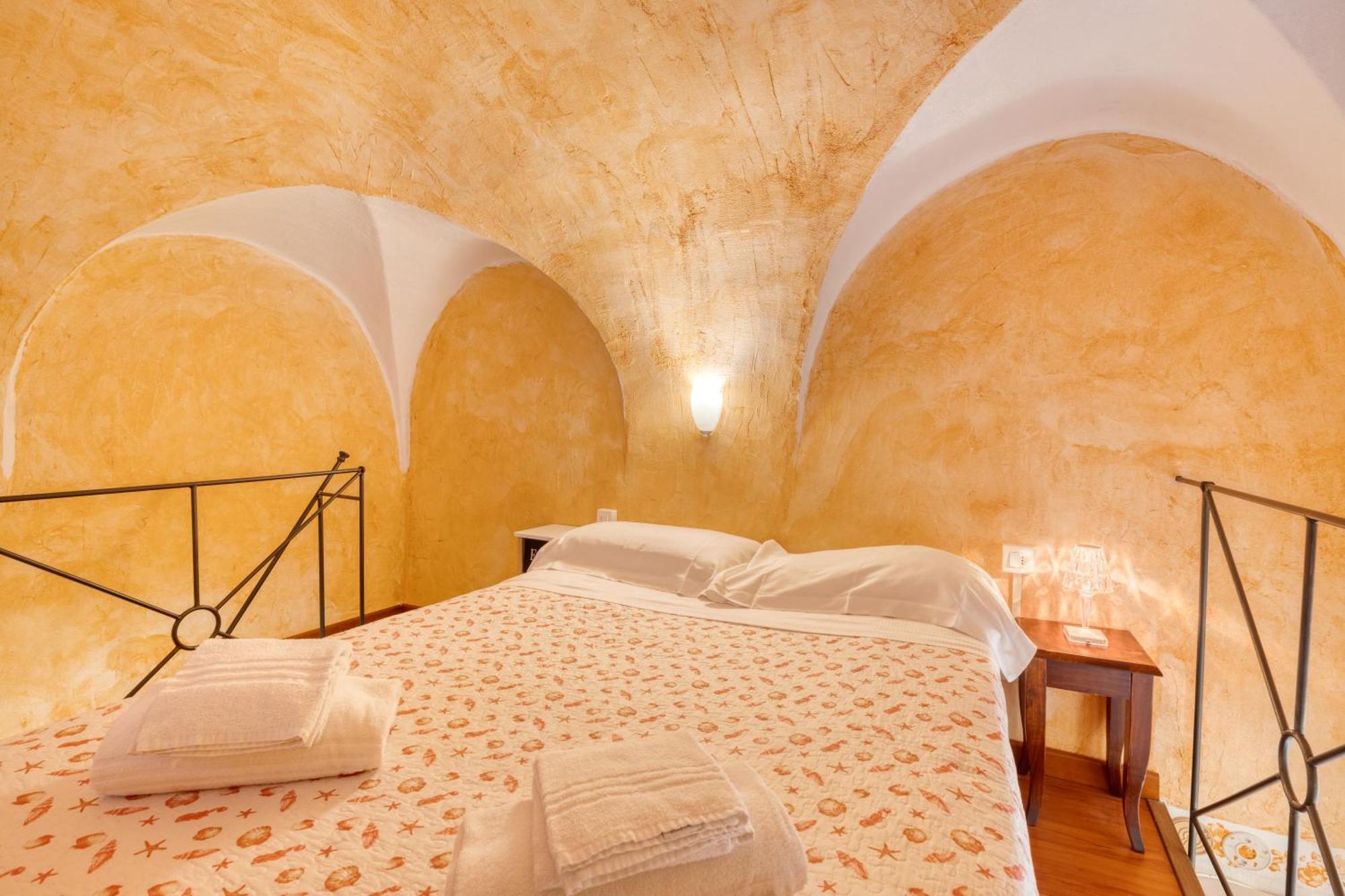 Mini Accommodation In Sanremo Liguria المظهر الخارجي الصورة