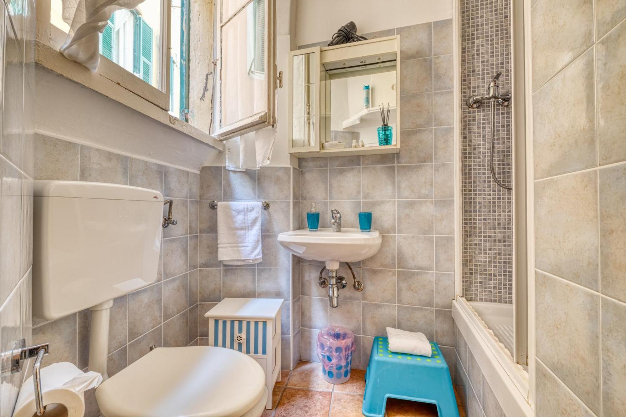 Mini Accommodation In Sanremo Liguria المظهر الخارجي الصورة